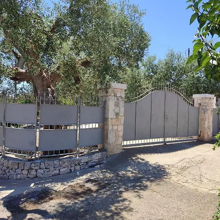 I Trulli Di Nonno Oronzo Дом отдыха *